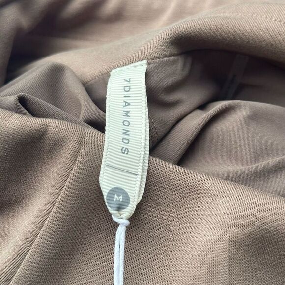 NWT 7 Diamonds Women's Skort Medium Taupe Brown Short Casual Solid - Picture 7 of 10